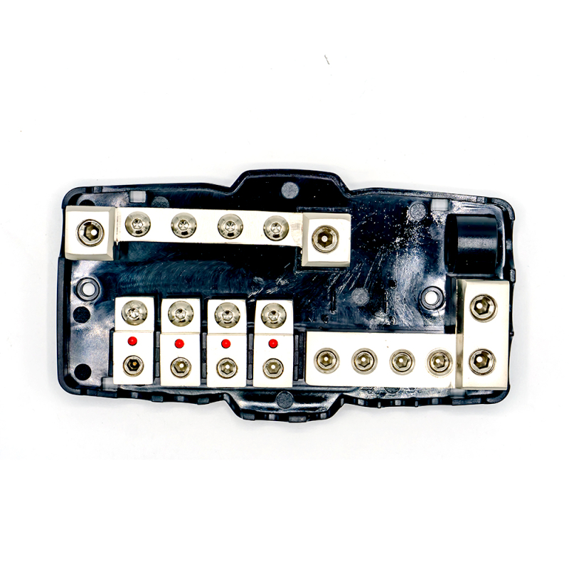 wattstunde-plus-distributor-4-mit-je-2x-40a-60a-80a-afs-hochlastsicherungen